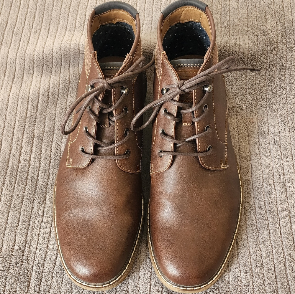 Rye brown leather lace up boots very good used condition size 8.5